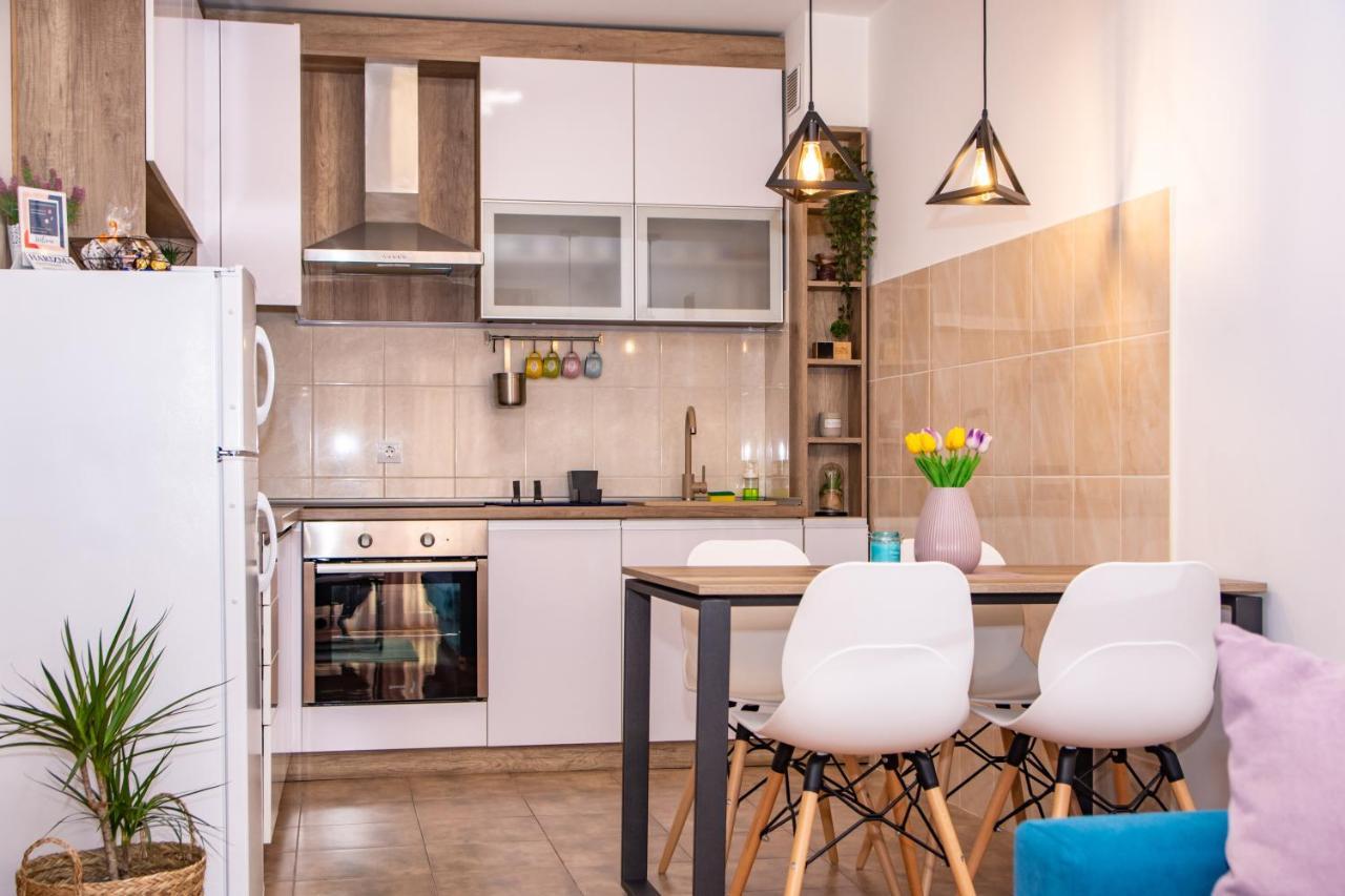 Harizma Apartmani Kragujevac Exterior foto